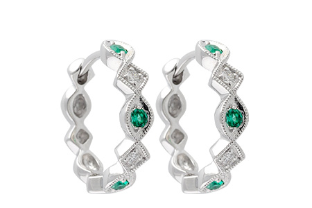 F232-46889: EARRINGS .13 EMERALD .18 TGW