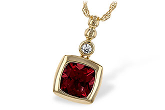 K235-23225: NECK 1.40 GARNET 1.44 TGW