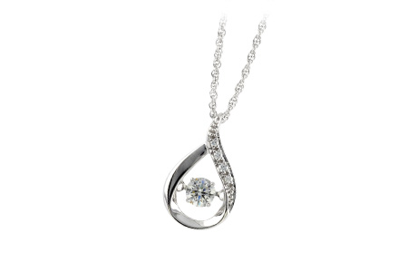 A233-40462: NECKLACE .19 TW