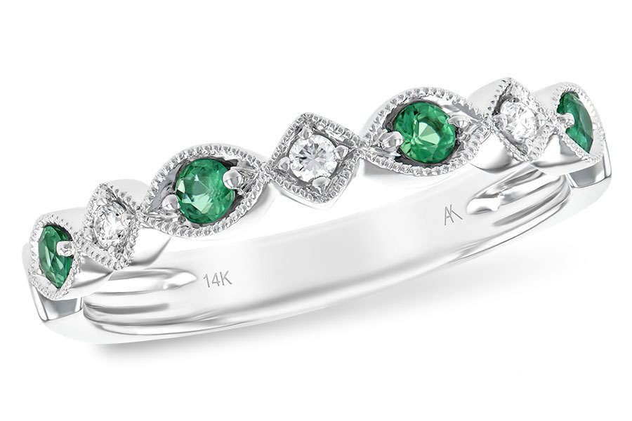L230-71452: LDS WED RG .15 EMERALD .21 TGW