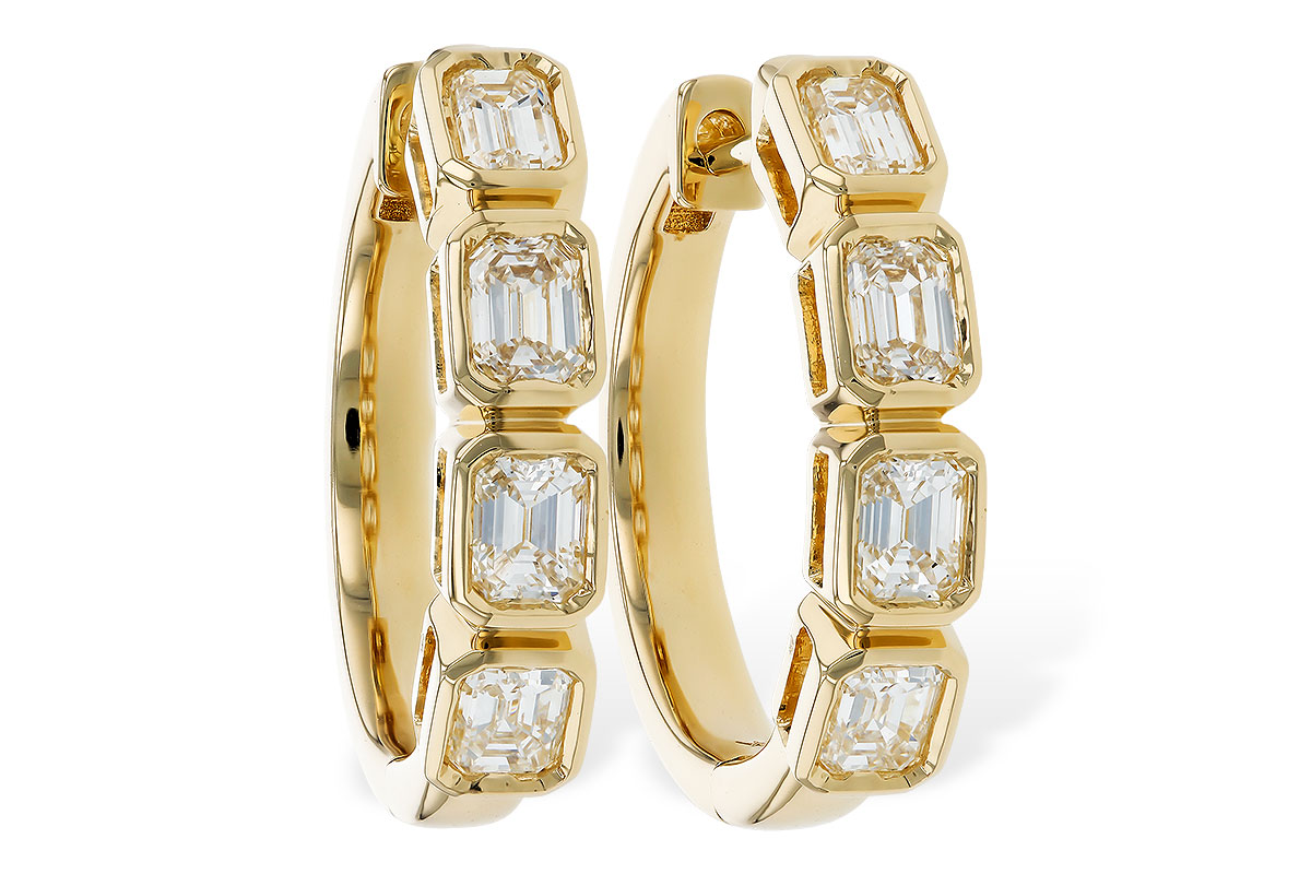 L319-78643: EARRINGS 1.10 TW EMERALD CUTS